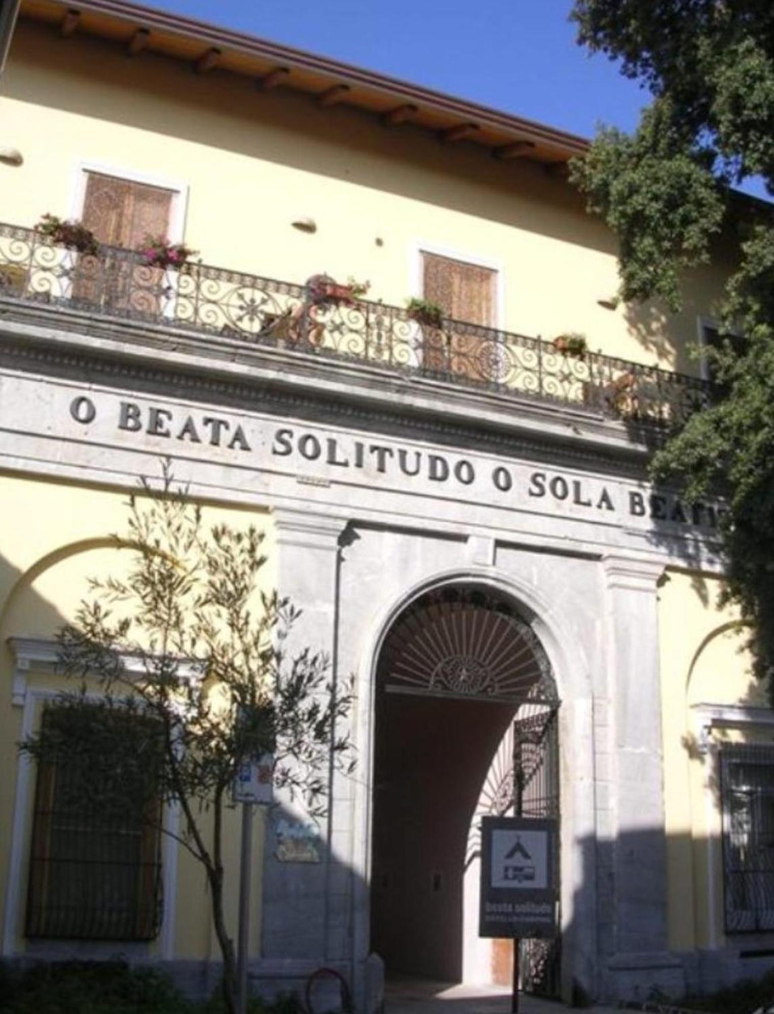 B&B Beata Solitudo Аджерола Экстерьер фото